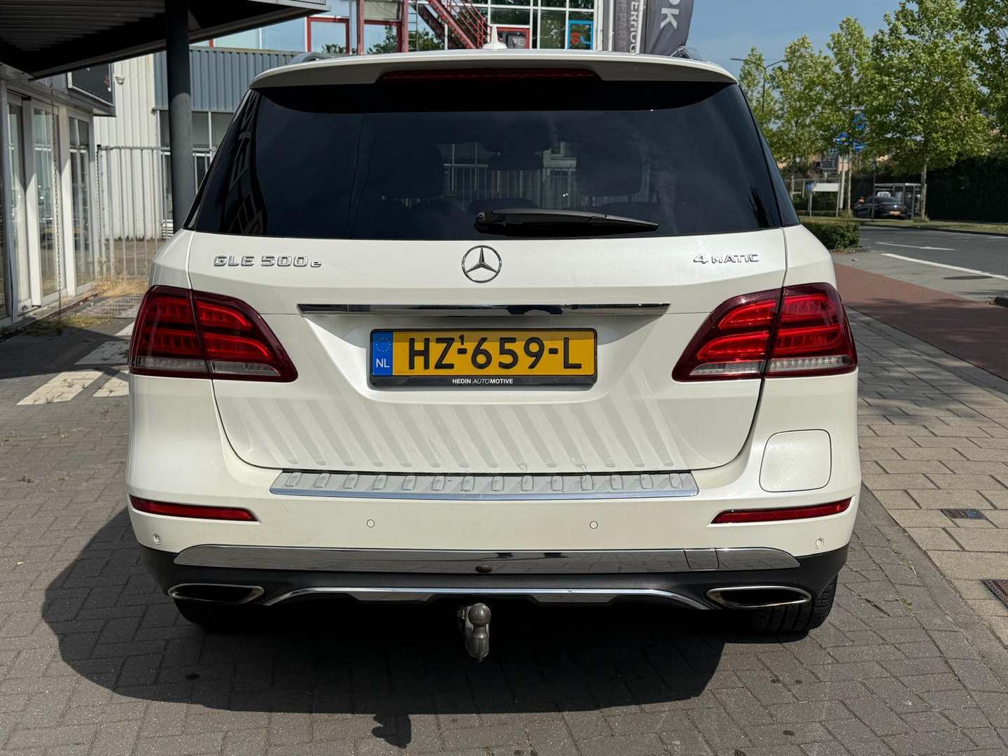 Mercedes-Benz Mercedes-Benz