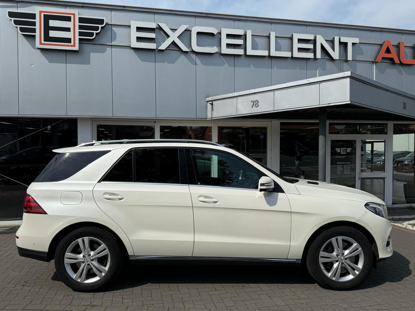 Mercedes-Benz Mercedes-Benz