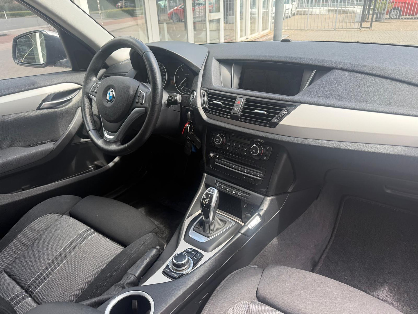 BMW BMW
