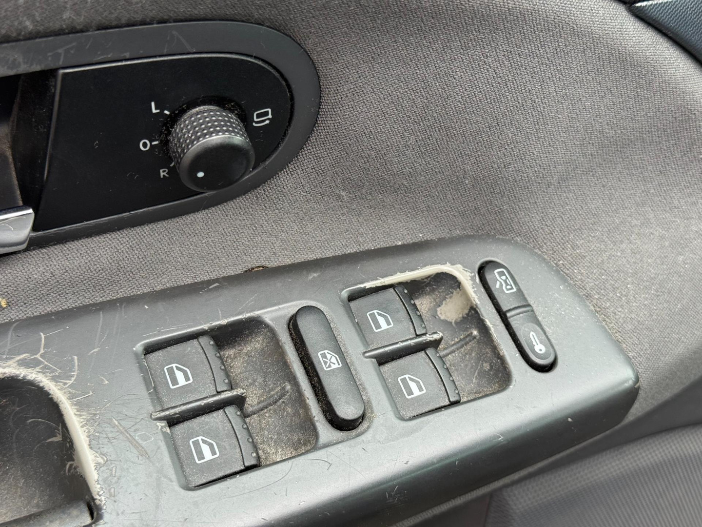 SEAT SEAT