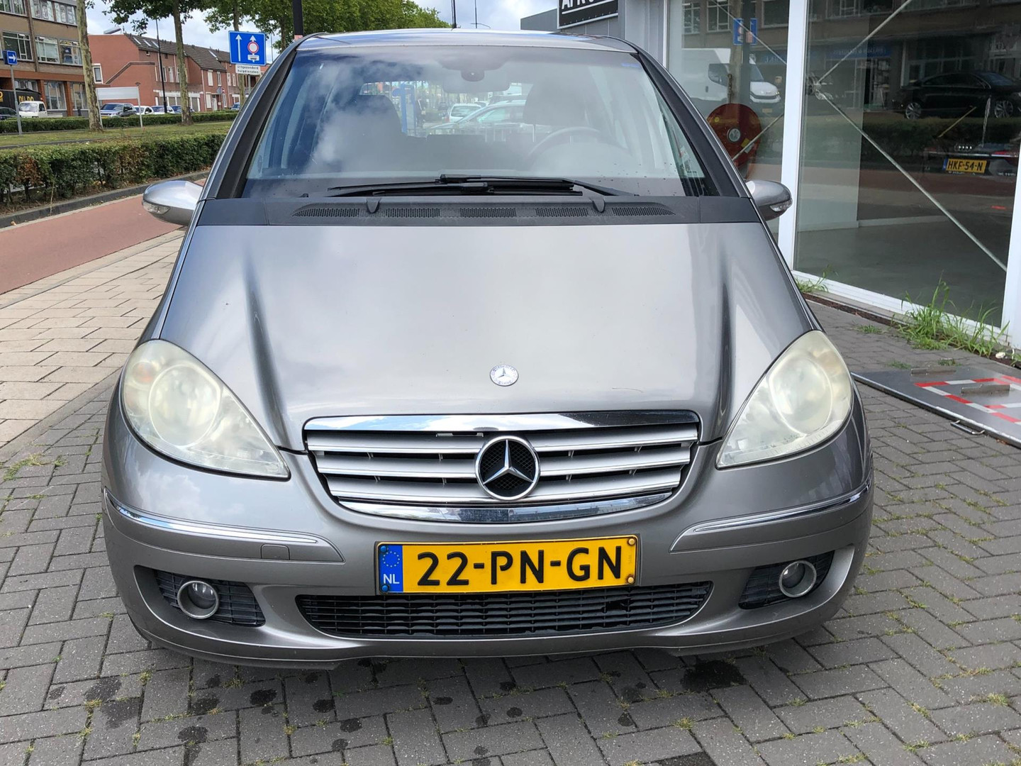 Mercedes-Benz