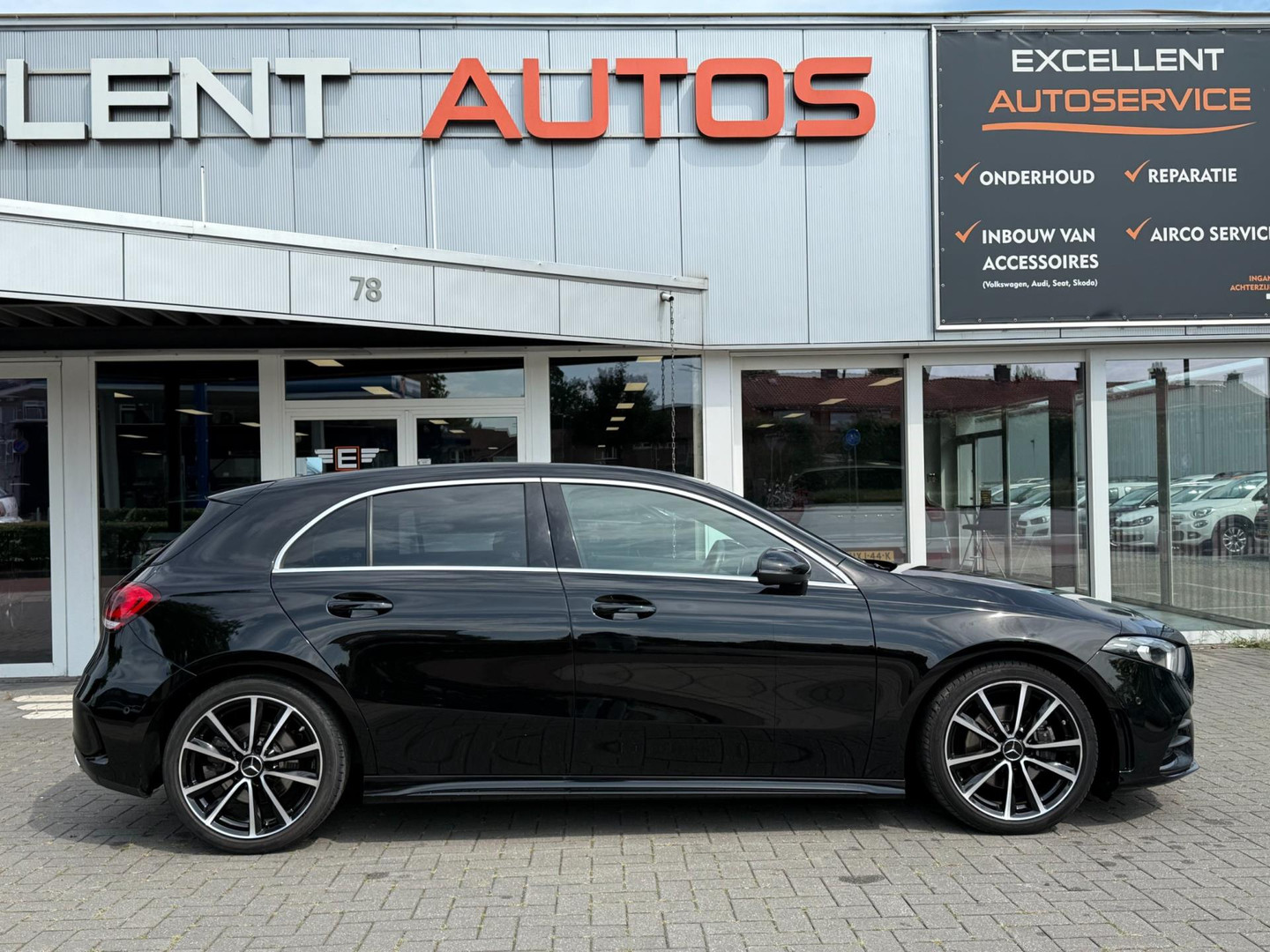 Mercedes-Benz Mercedes-Benz