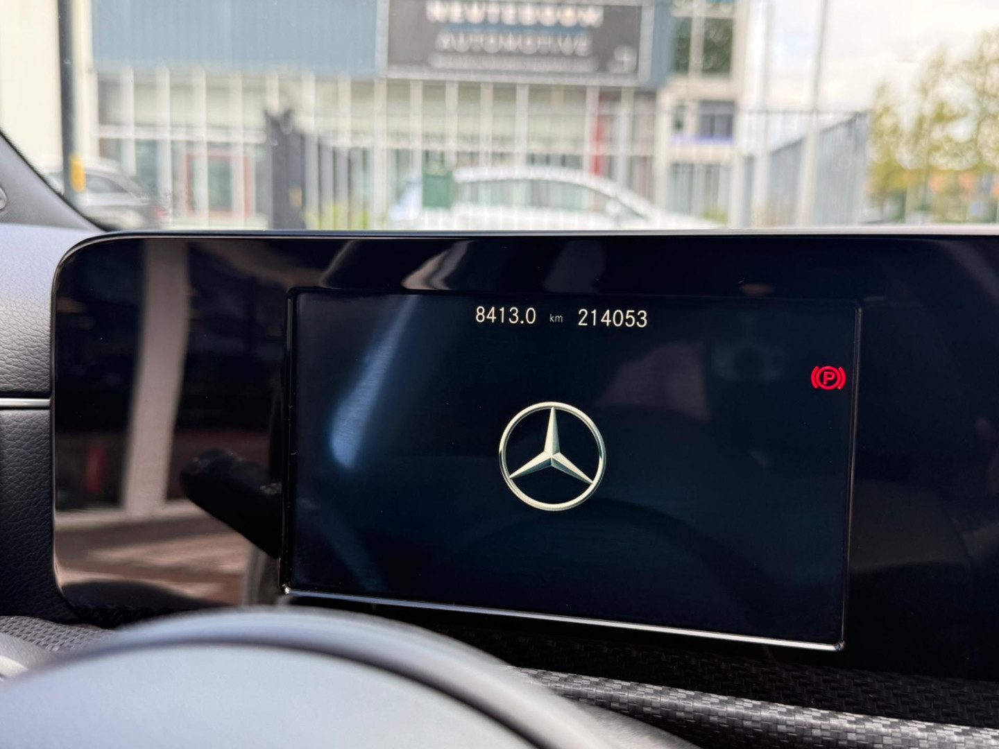 Mercedes-Benz Mercedes-Benz