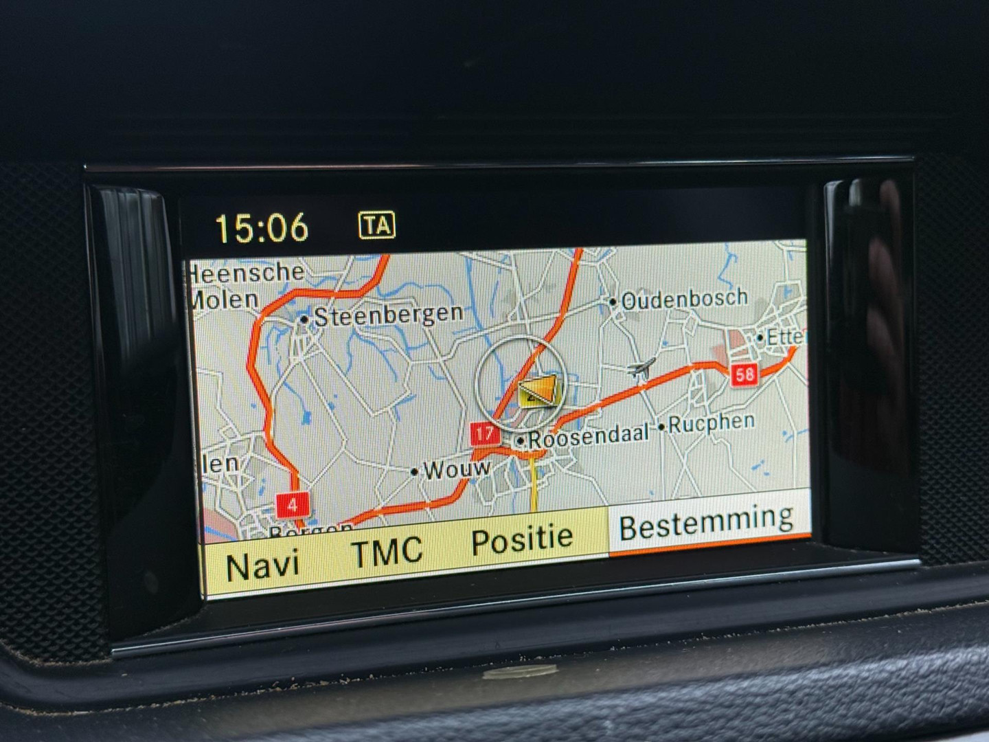 Mercedes-Benz Mercedes-Benz