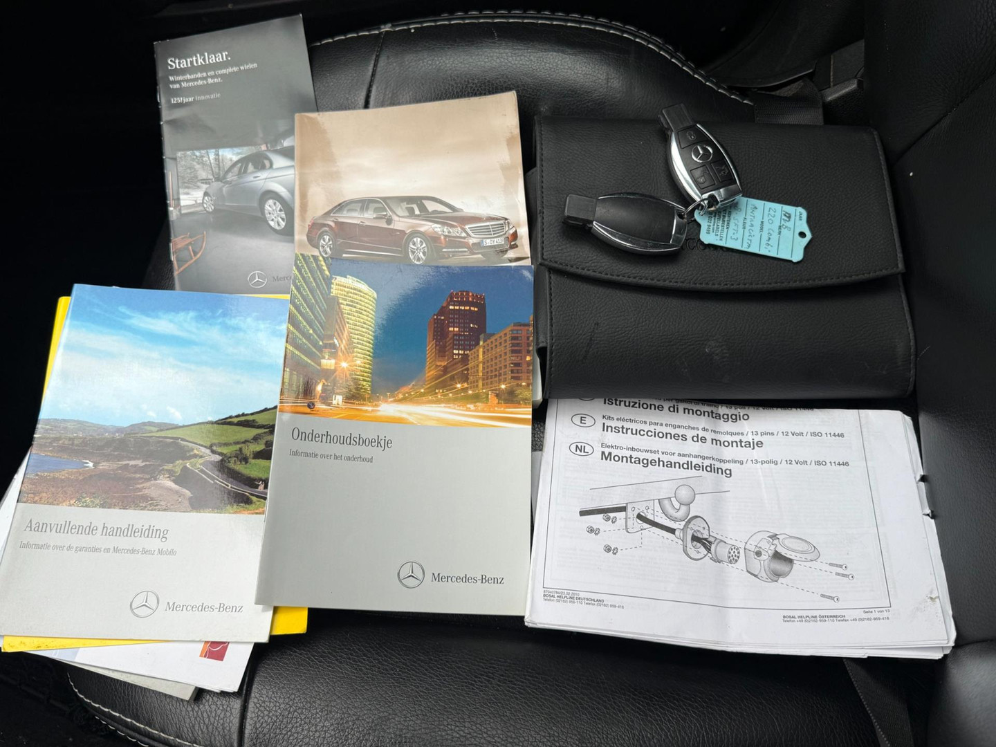 Mercedes-Benz Mercedes-Benz