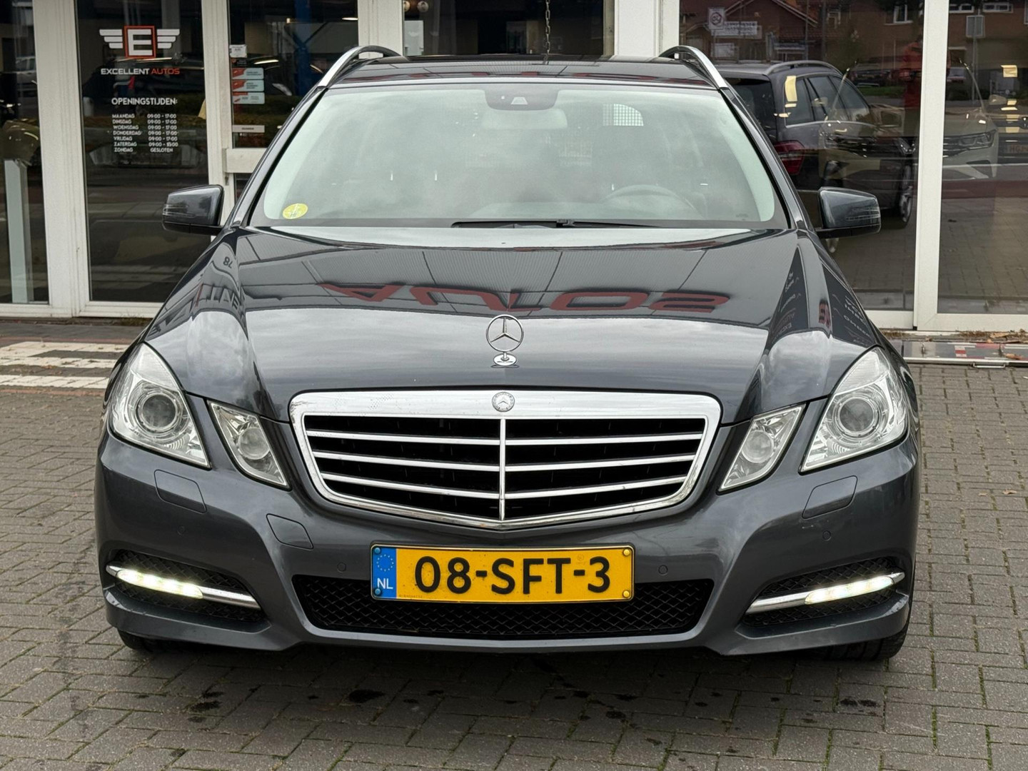 Mercedes-Benz Mercedes-Benz