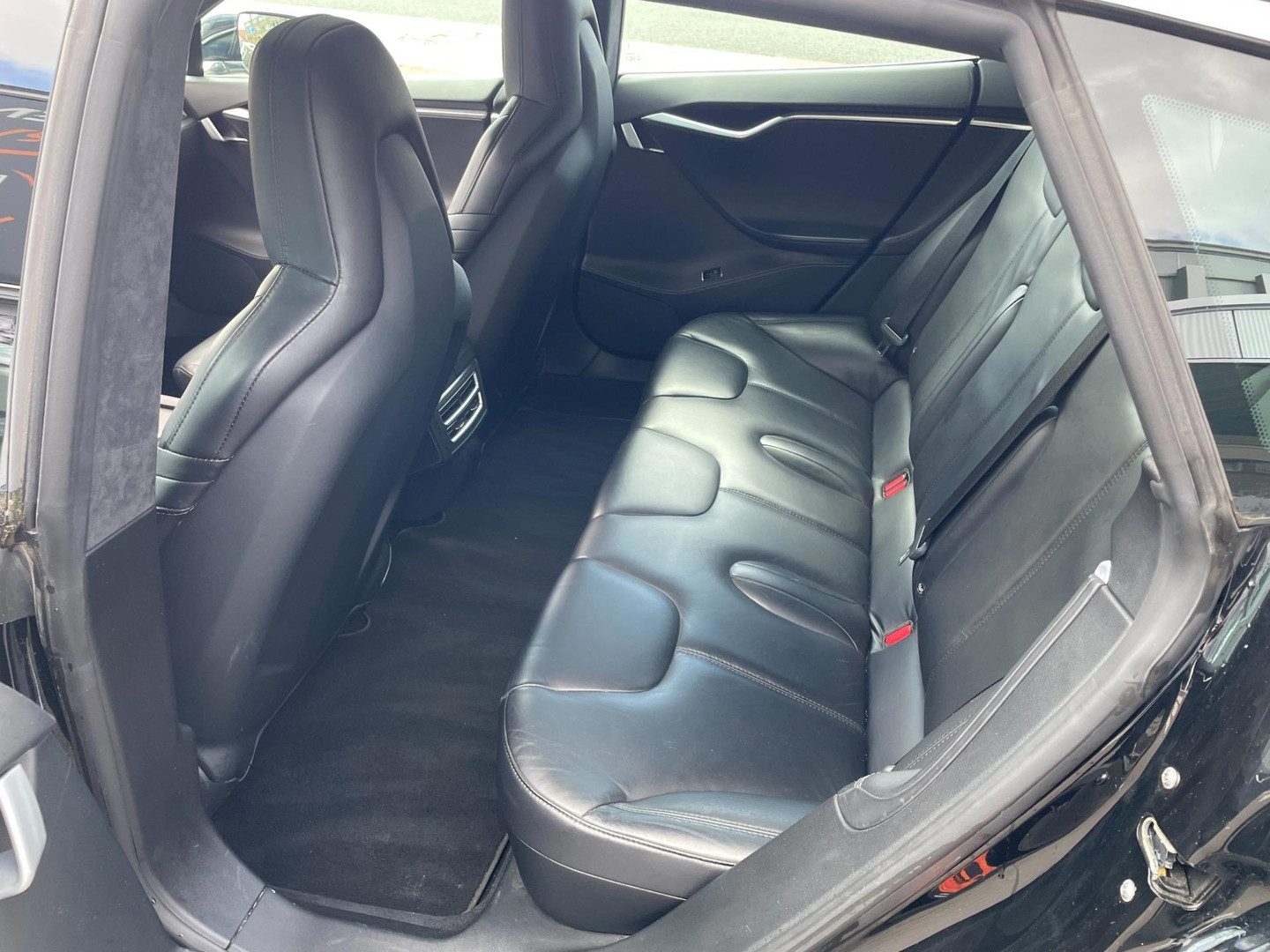 Tesla Tesla