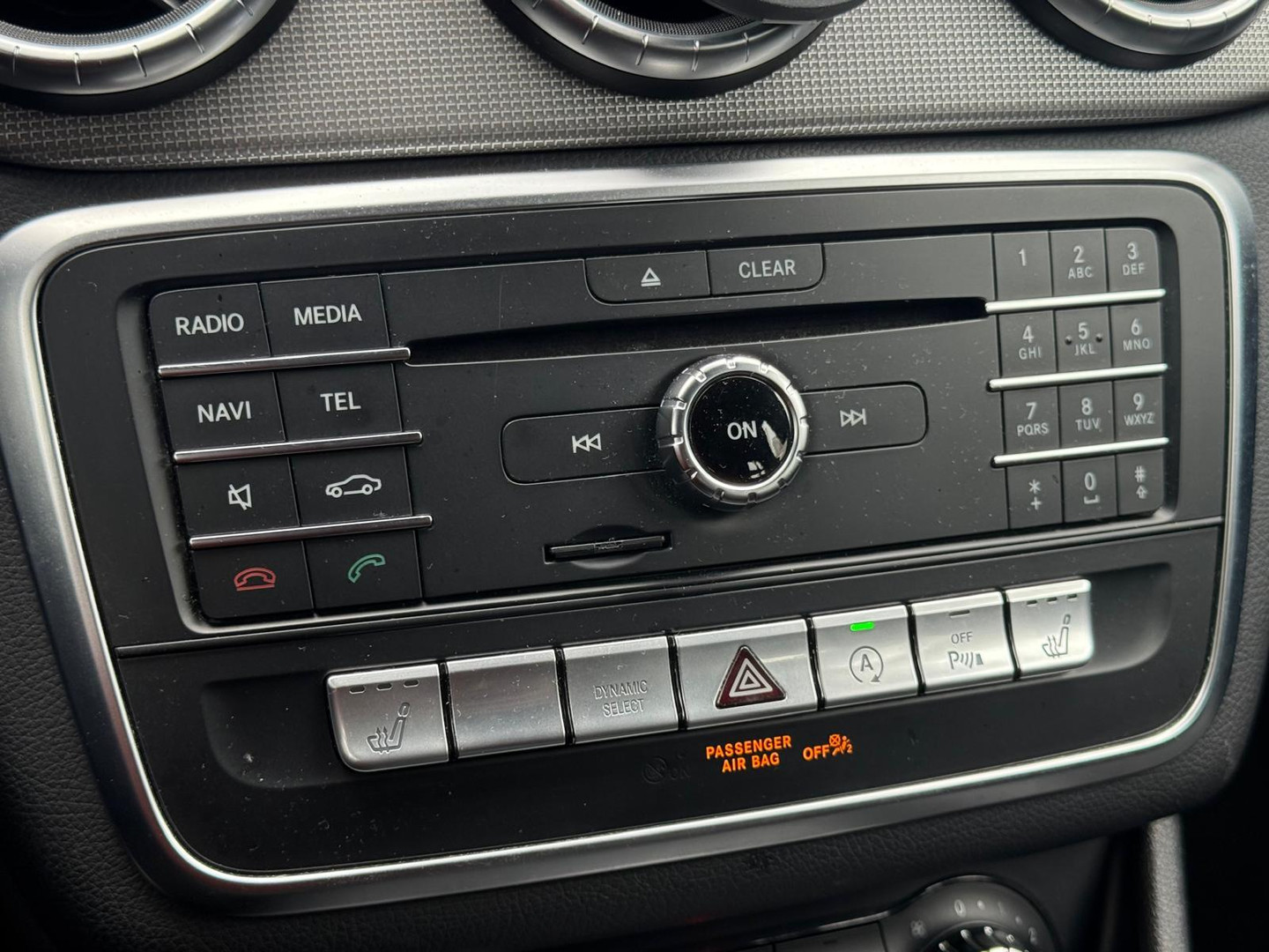 Mercedes-Benz Mercedes-Benz