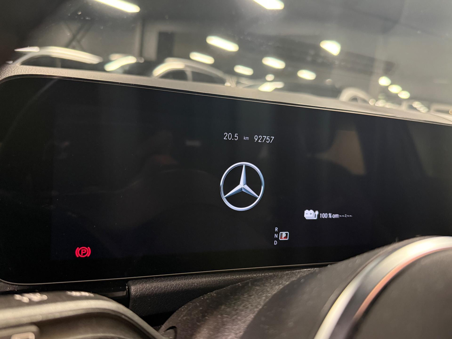 Mercedes-Benz Mercedes-Benz