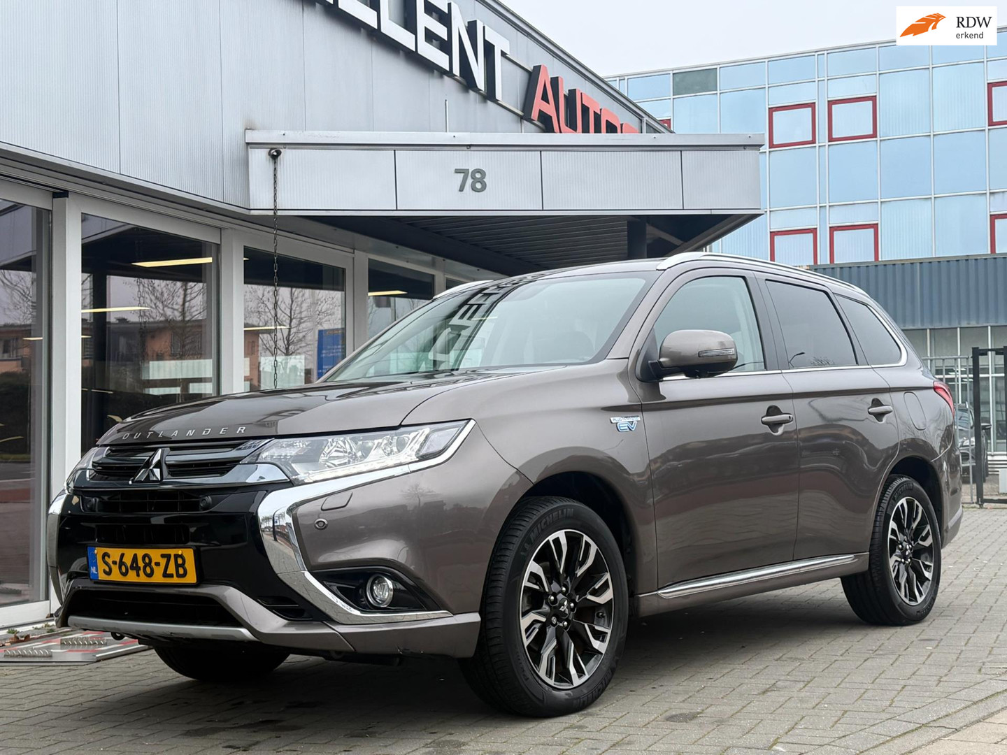 Mitsubishi Mitsubishi