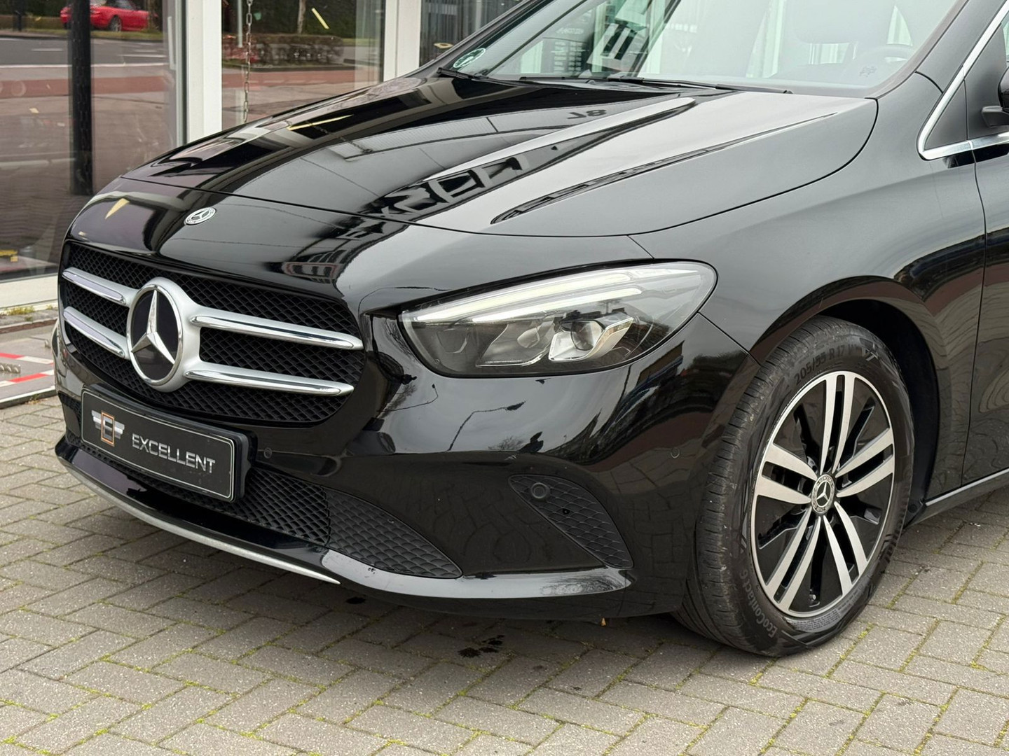 Mercedes-Benz