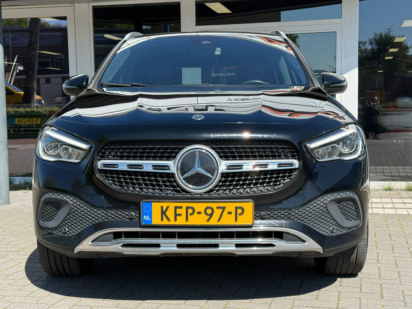Mercedes-Benz