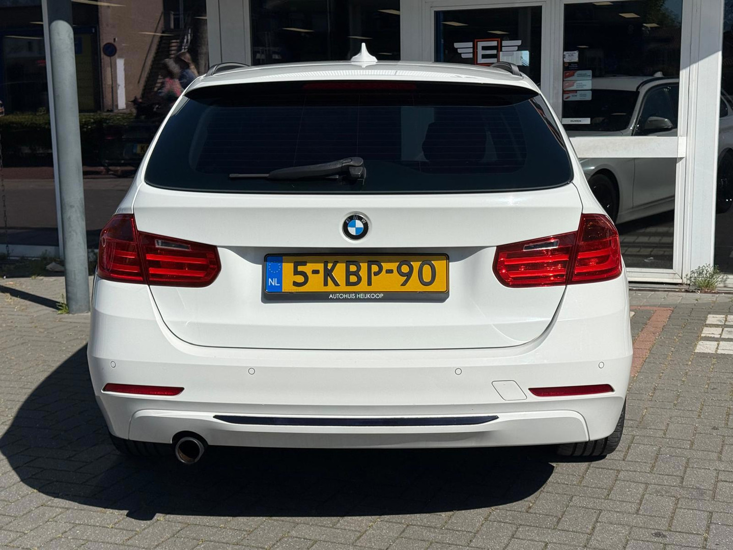 BMW