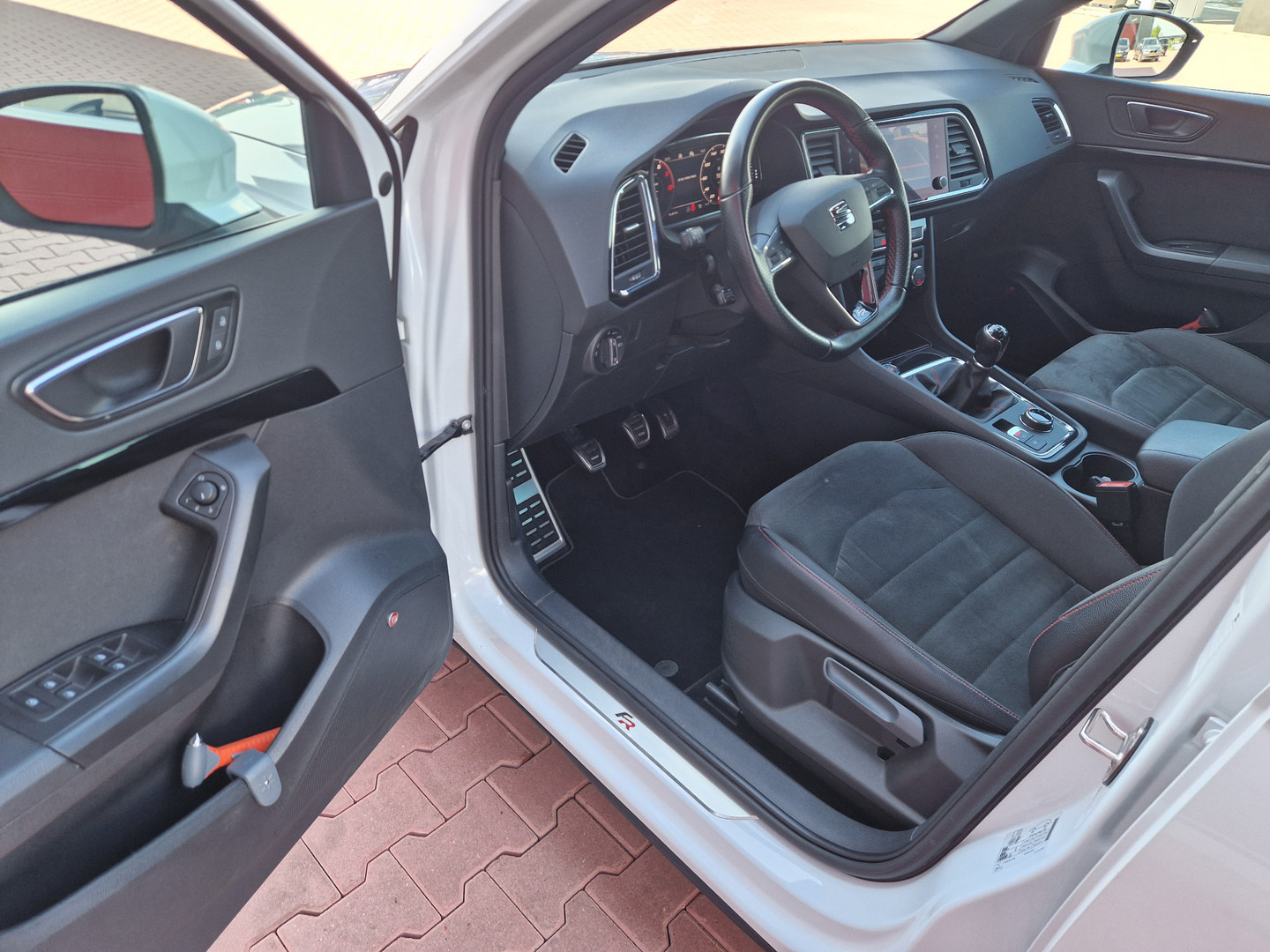 SEAT