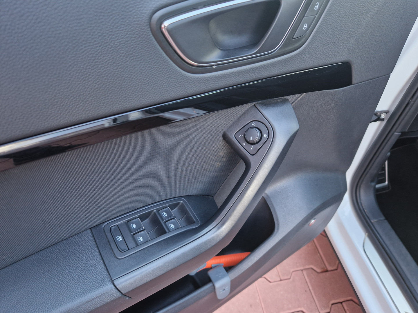 SEAT