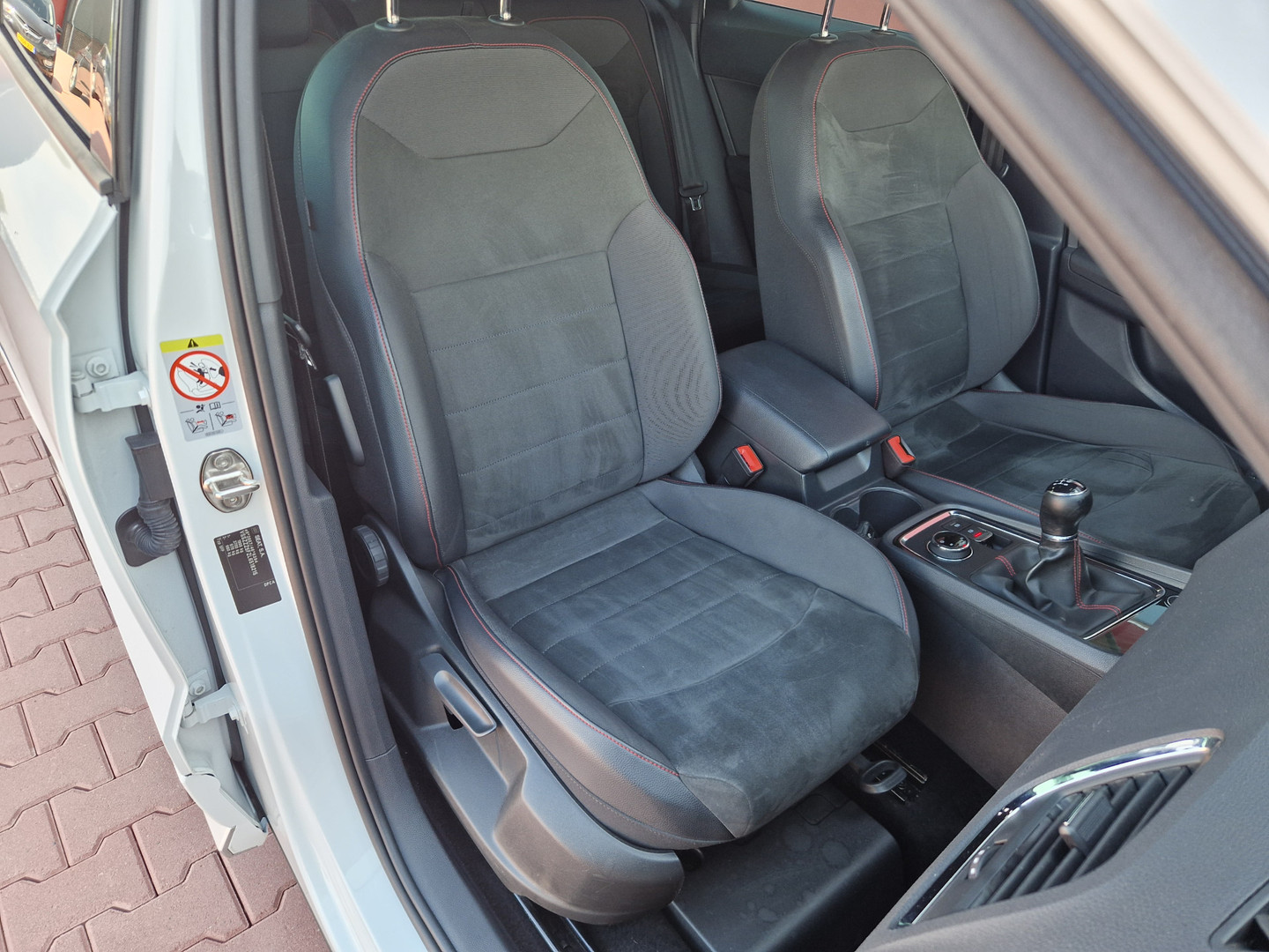 SEAT