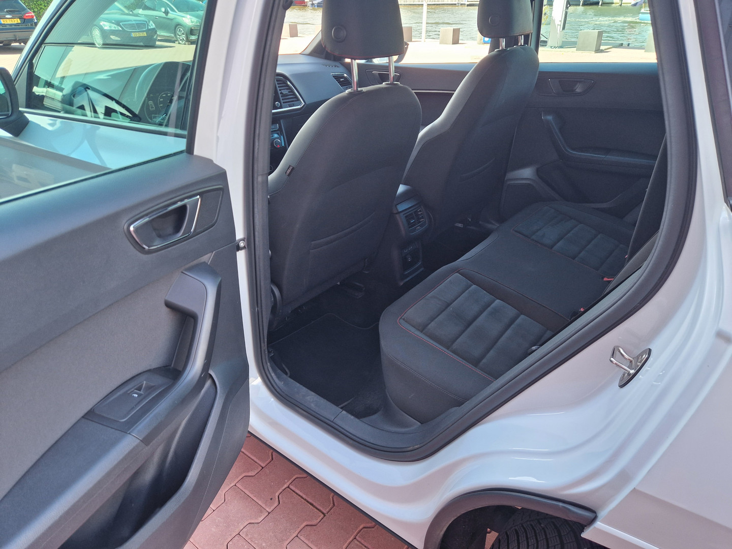 SEAT