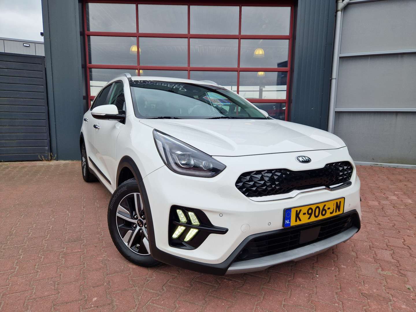 Kia