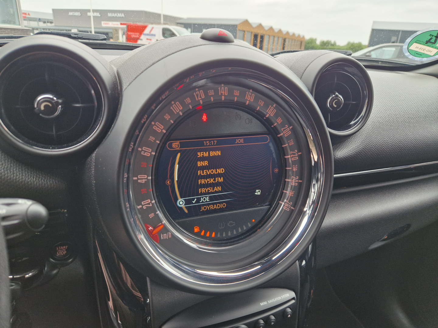 MINI