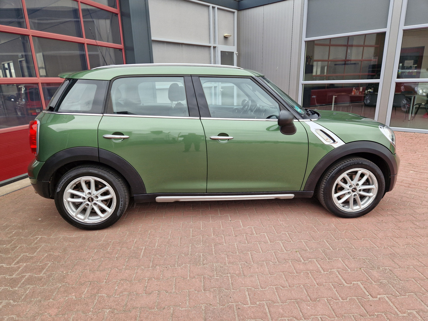 MINI