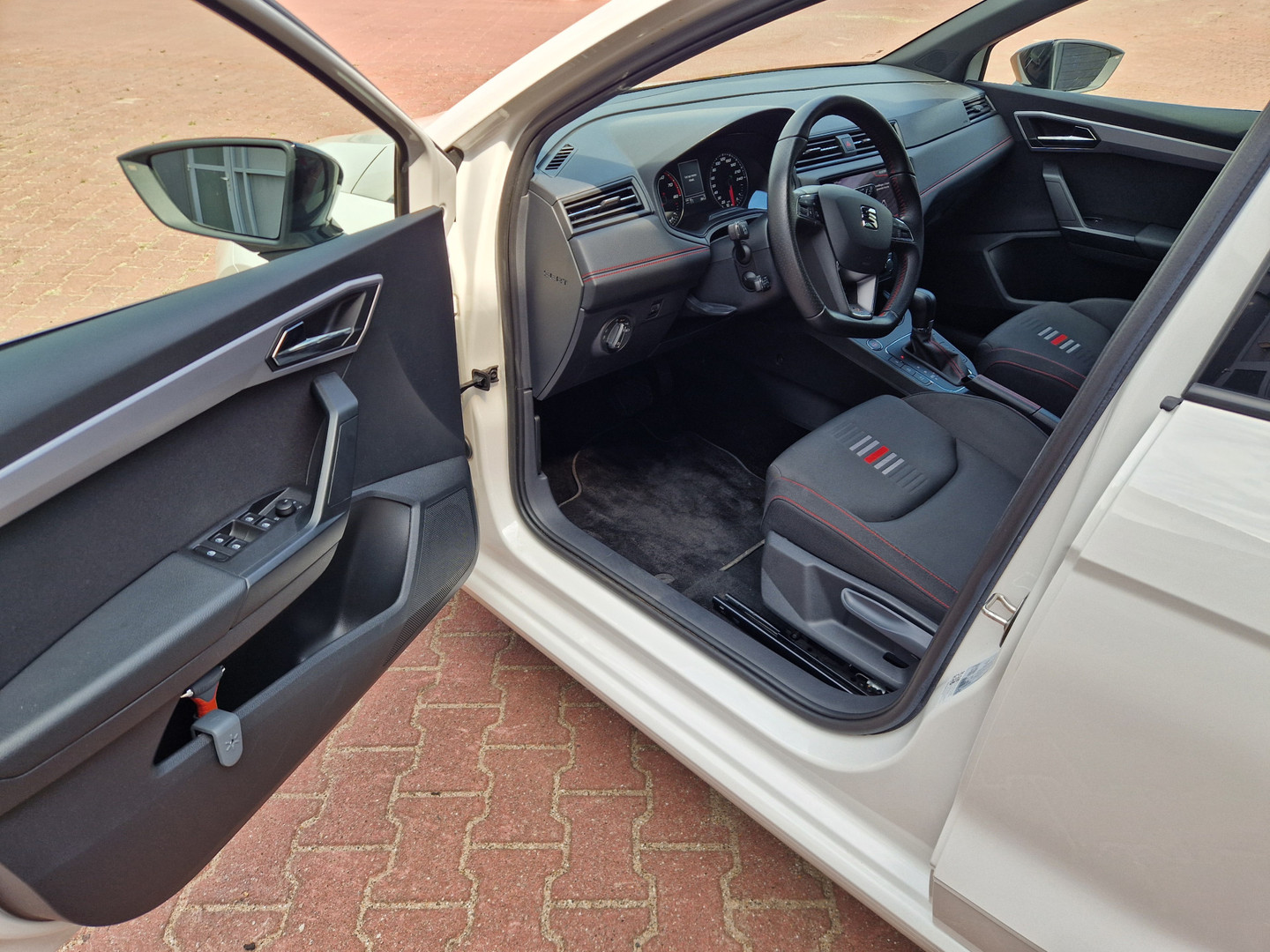 SEAT