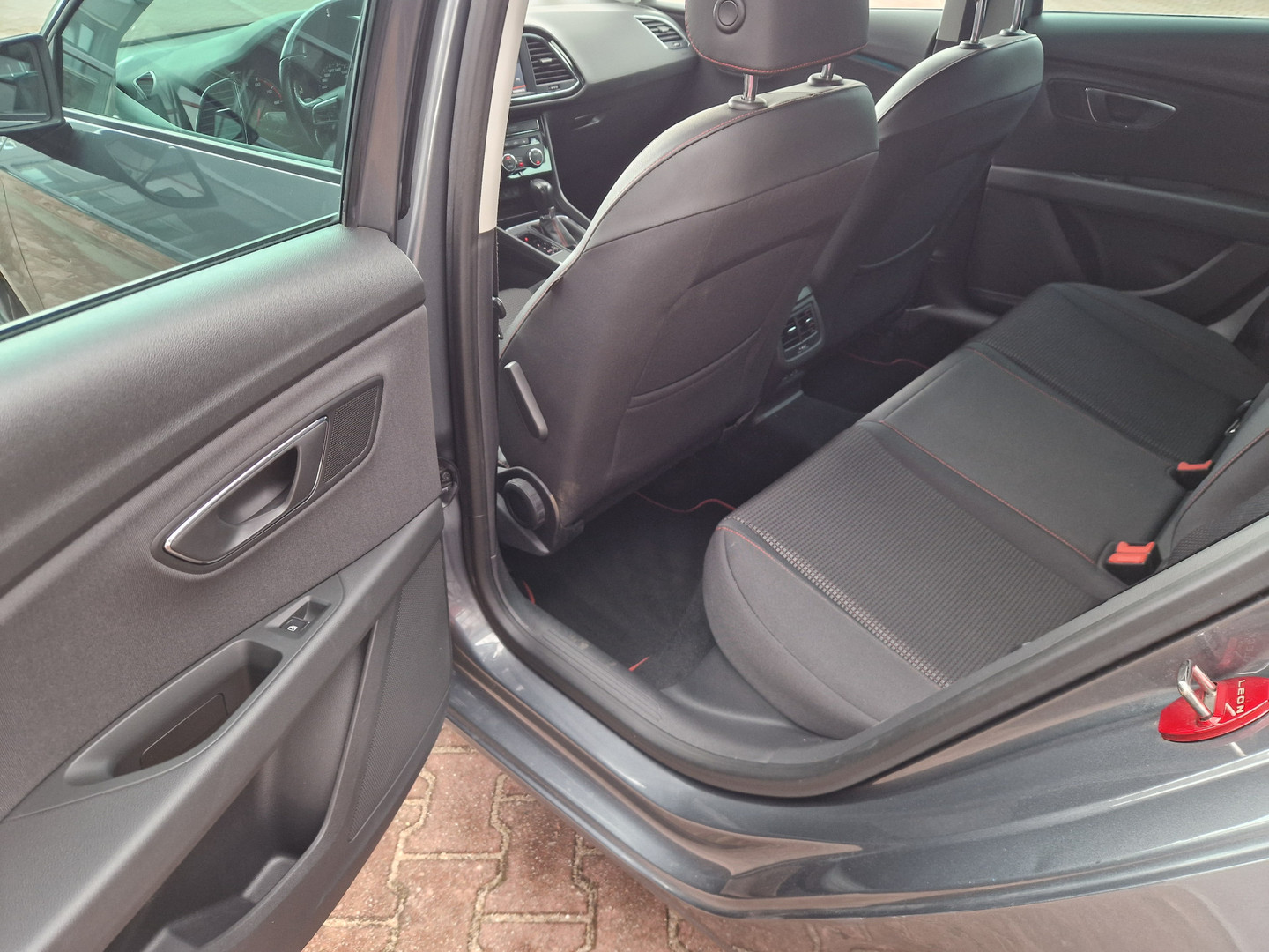 SEAT