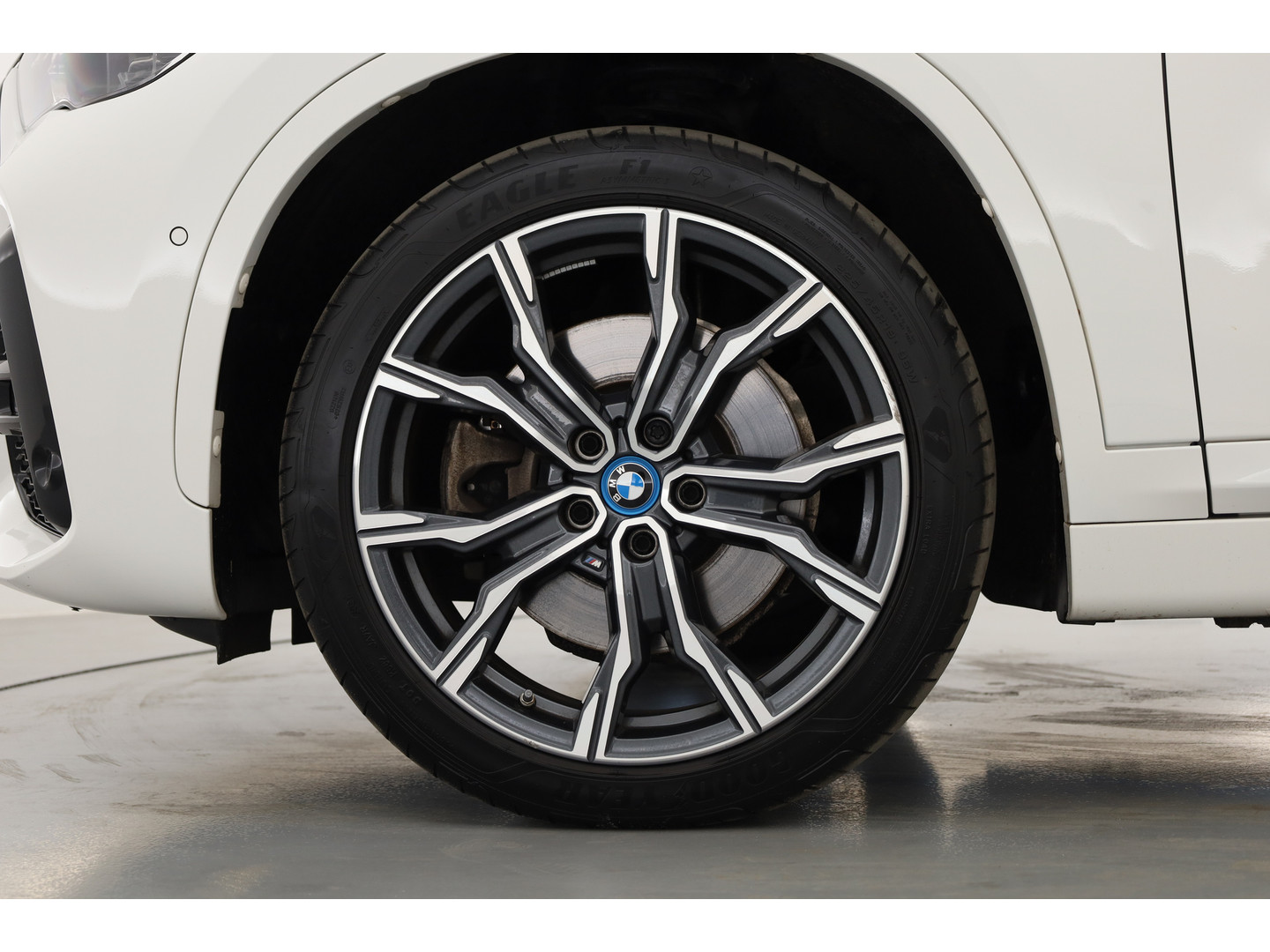BMW BMW