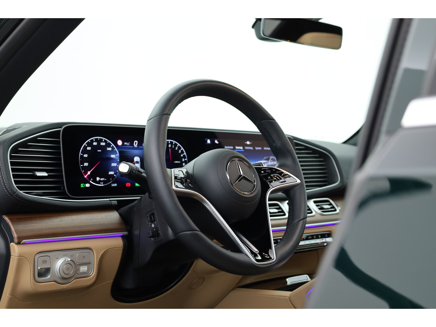 Mercedes-Benz Mercedes-Benz