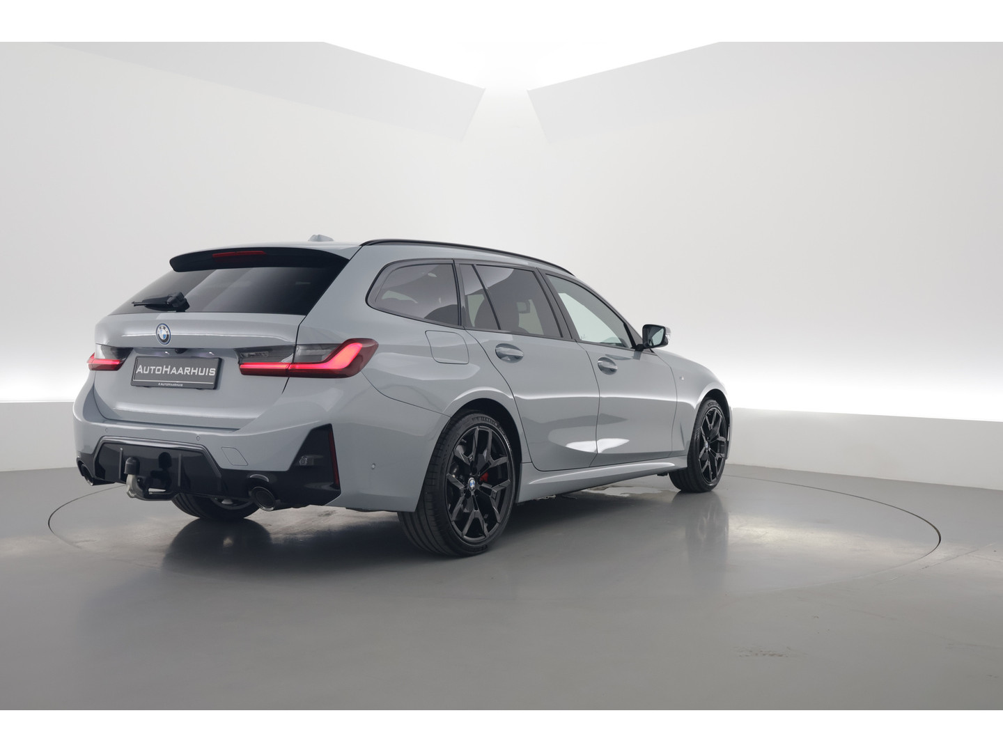 BMW BMW