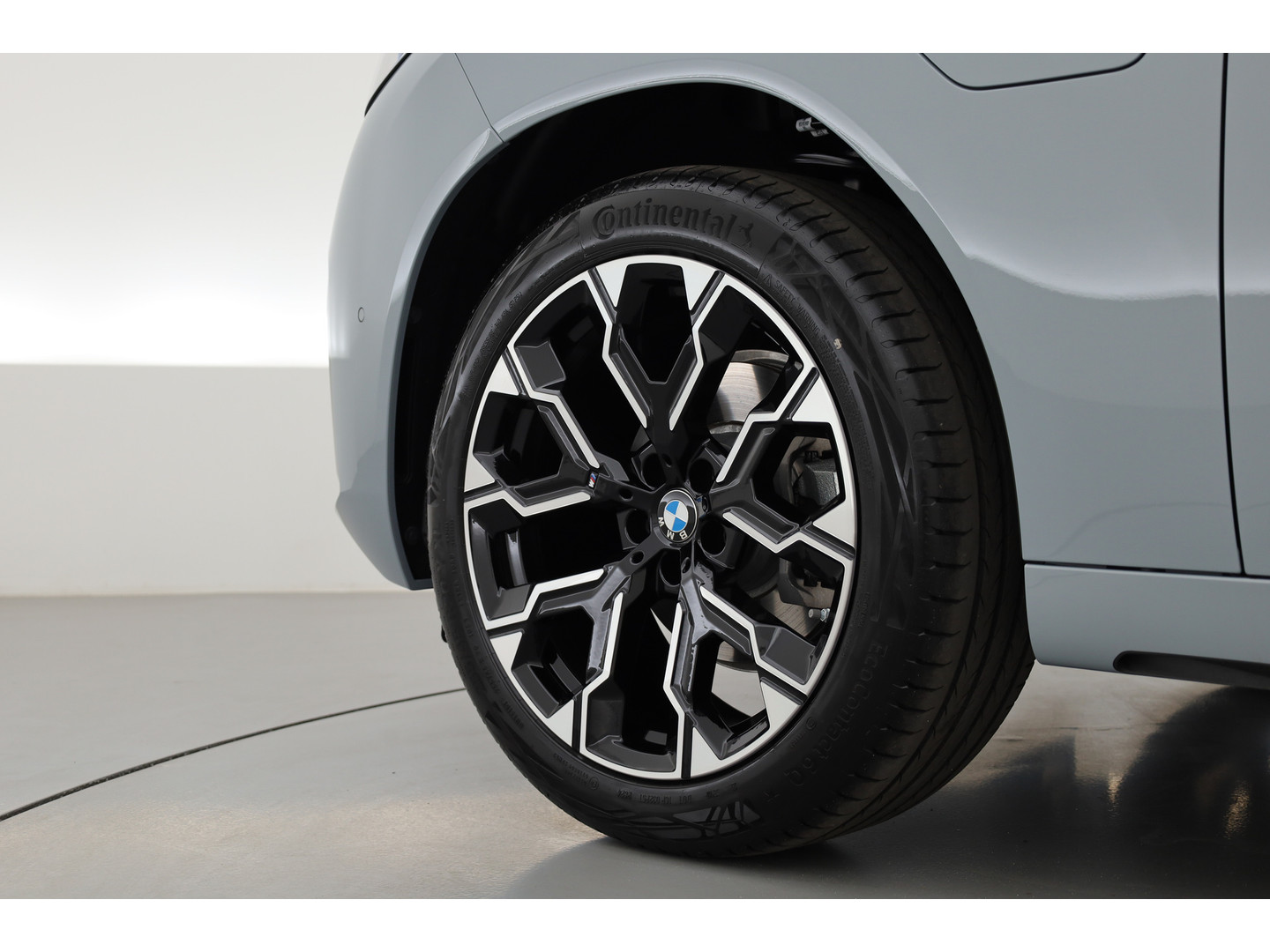 BMW BMW