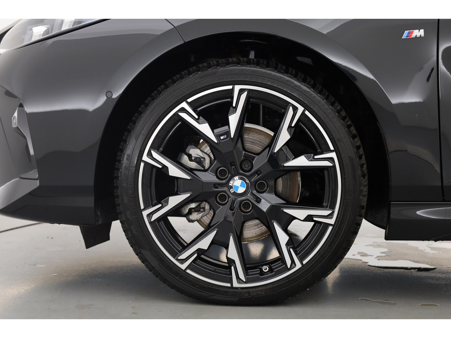 BMW BMW