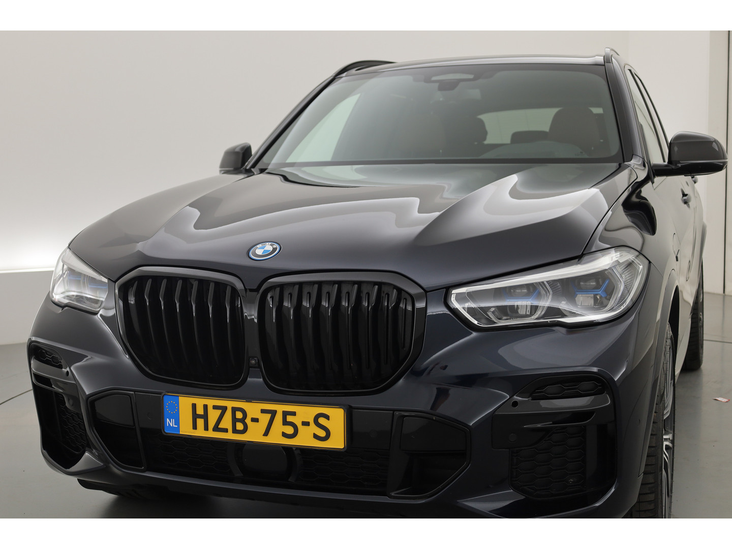 BMW BMW