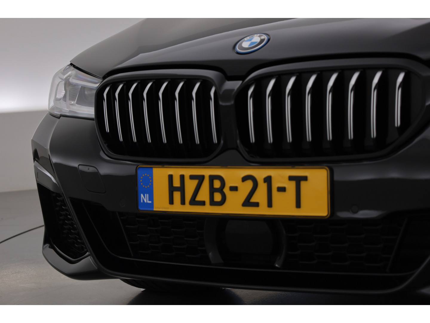 BMW BMW