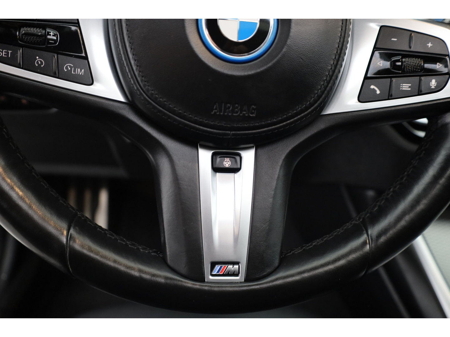 BMW BMW