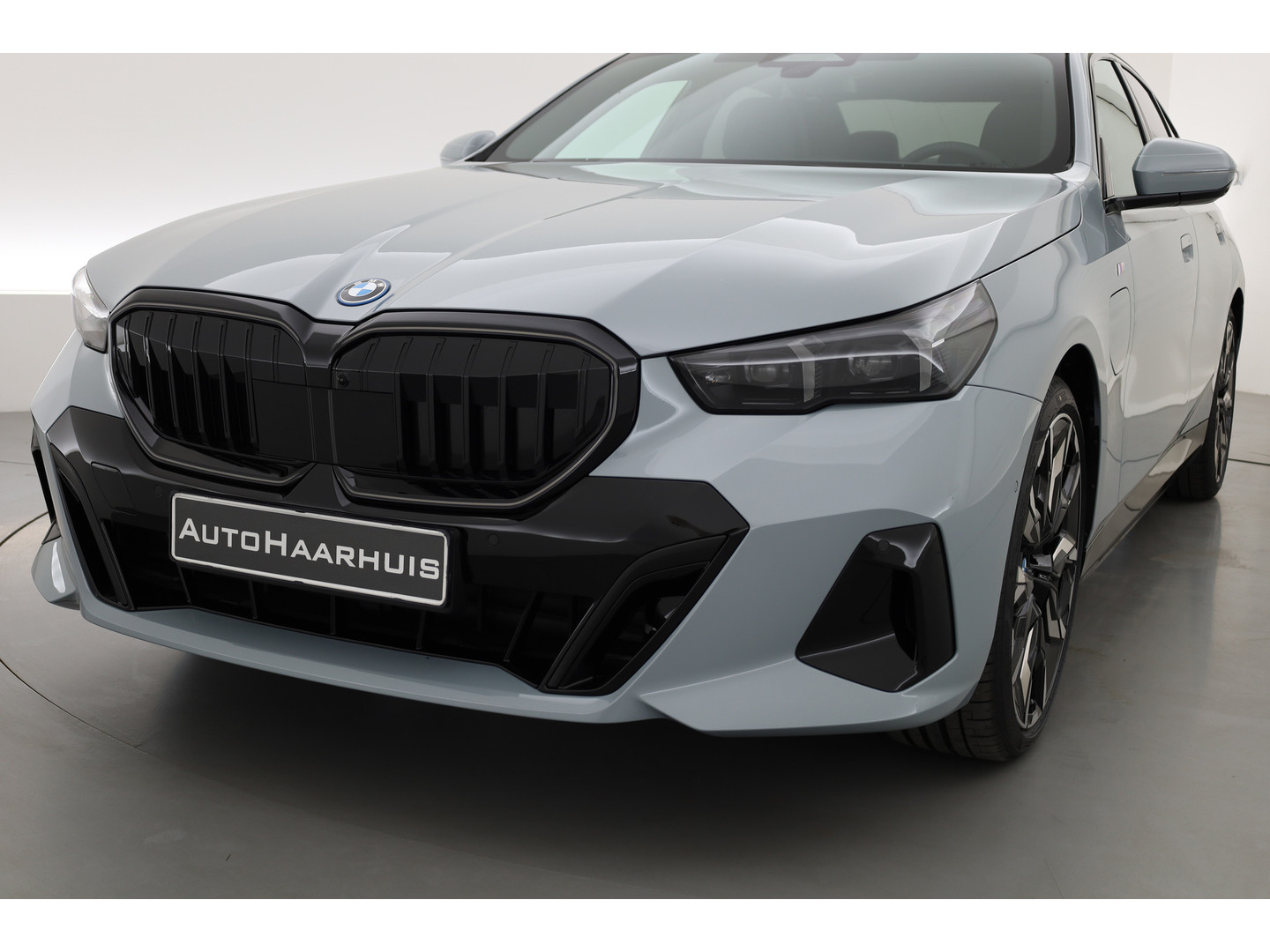 BMW BMW