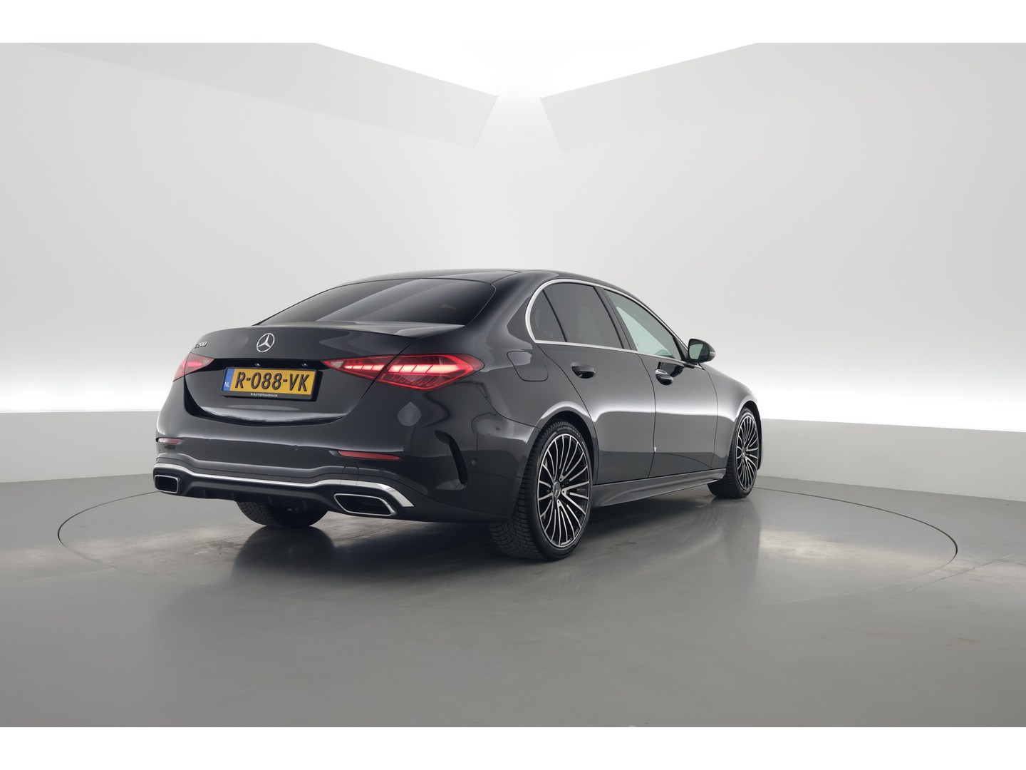 Mercedes-Benz Mercedes-Benz