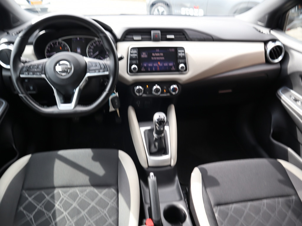 Nissan Nissan