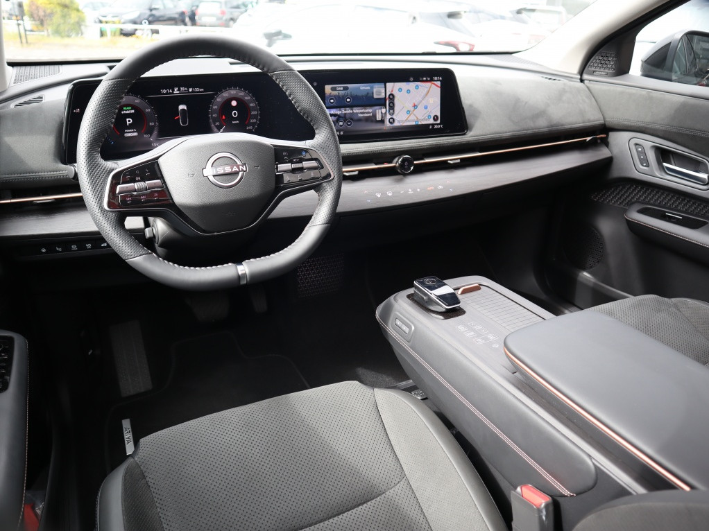 Nissan Nissan