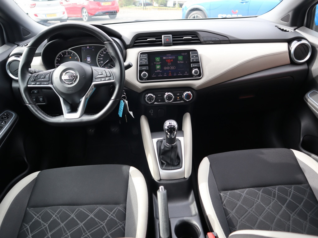 Nissan Nissan