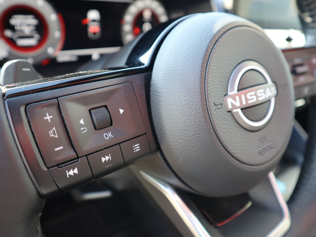 Nissan Nissan