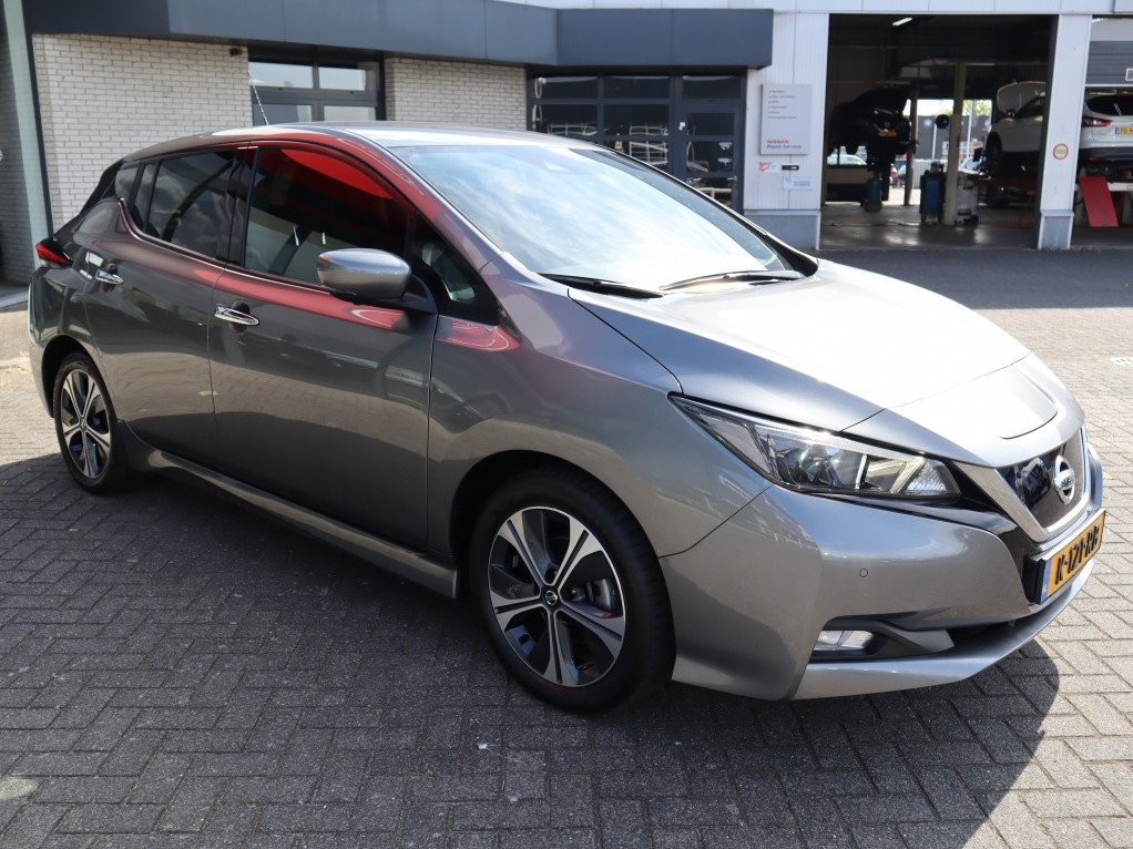 Nissan Nissan