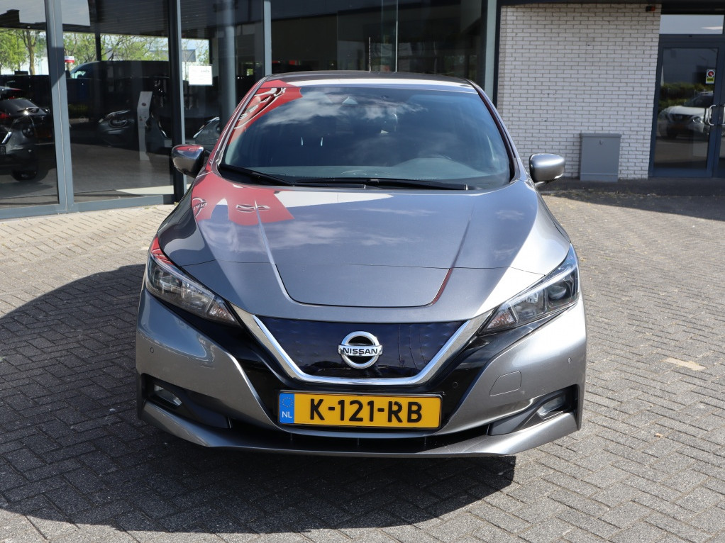 Nissan Nissan