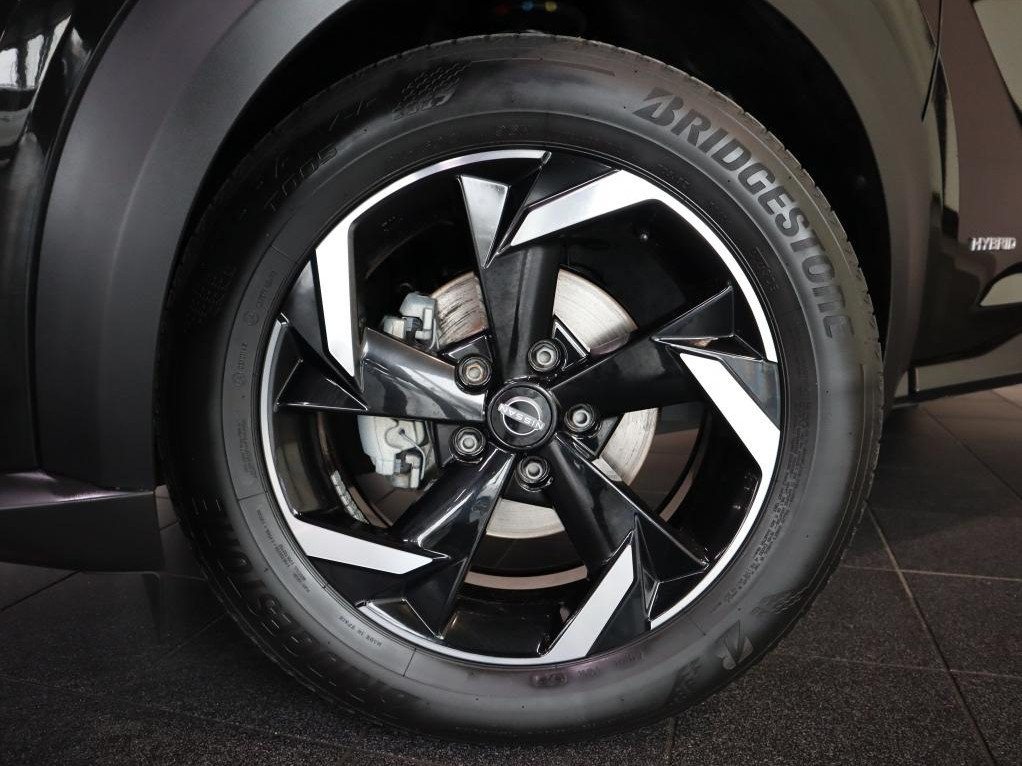 Nissan Nissan