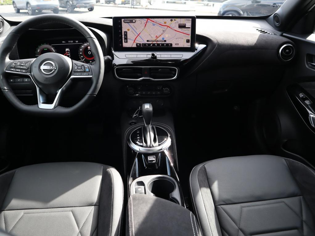 Nissan Nissan