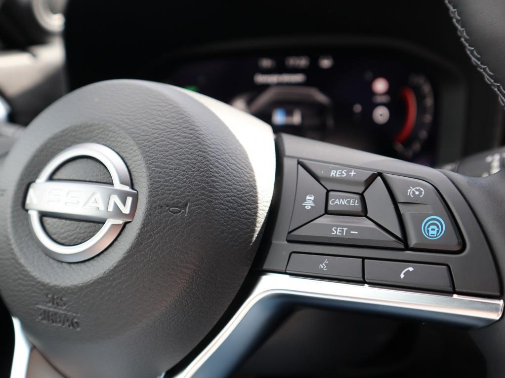 Nissan Nissan