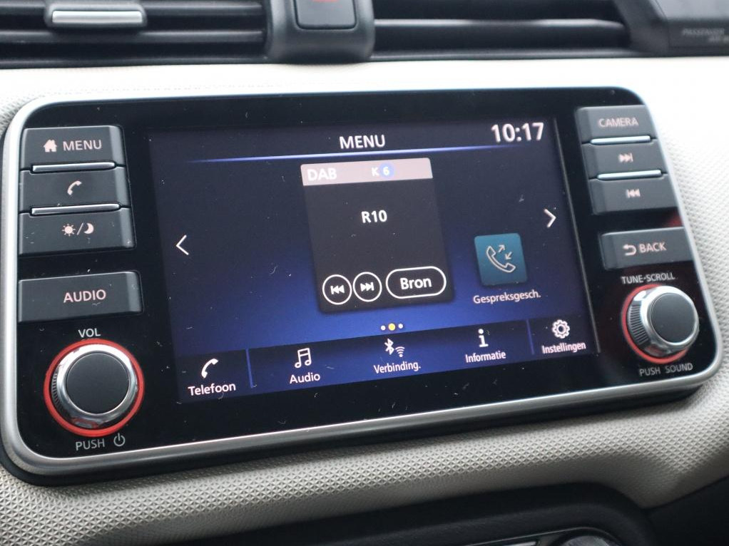 Nissan Nissan