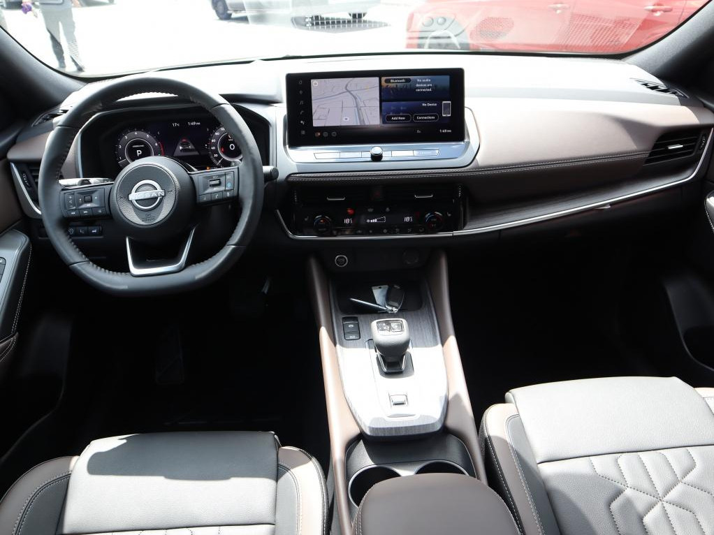 Nissan Nissan
