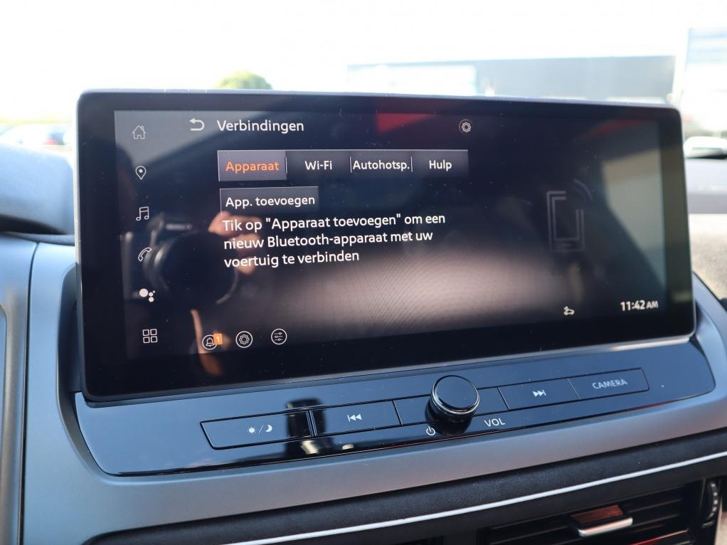 Nissan Nissan
