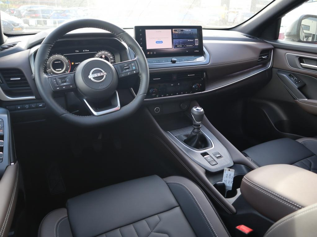 Nissan Nissan