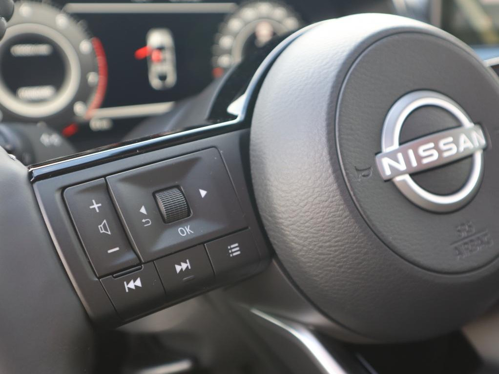 Nissan Nissan